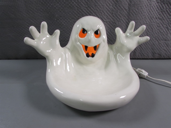 HALLOWEEN LIGHT UP GHOST CANDY DISH