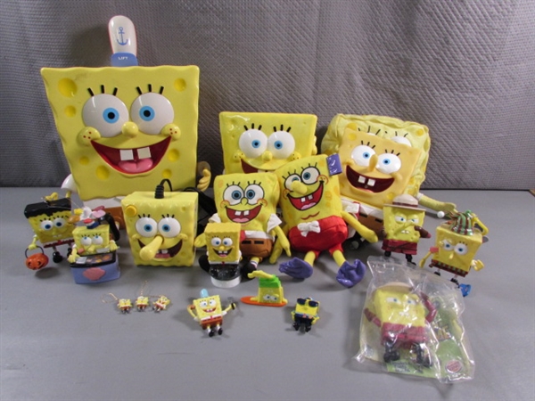 LARGE COLLECTION OF SPONGEBOB SQUAREPANTS TOYS