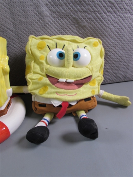 LARGE COLLECTION OF SPONGEBOB SQUAREPANTS TOYS