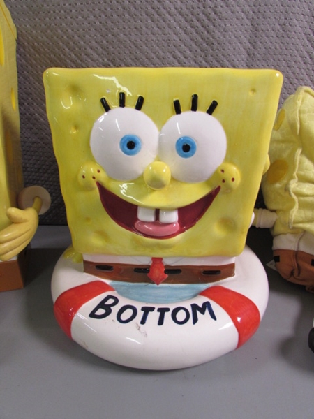 LARGE COLLECTION OF SPONGEBOB SQUAREPANTS TOYS