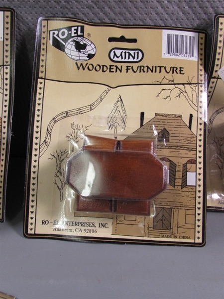 MINIATURE DOLLHOUSE FURNITURE & ACCESSORIES - MOST ARE NEW IN PACKAGE