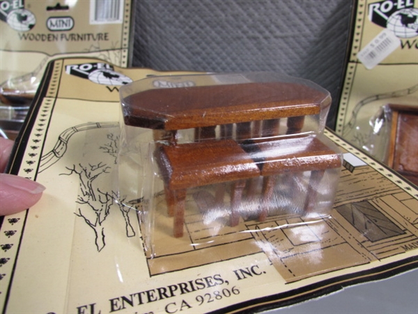 MINIATURE DOLLHOUSE FURNITURE & ACCESSORIES - MOST ARE NEW IN PACKAGE