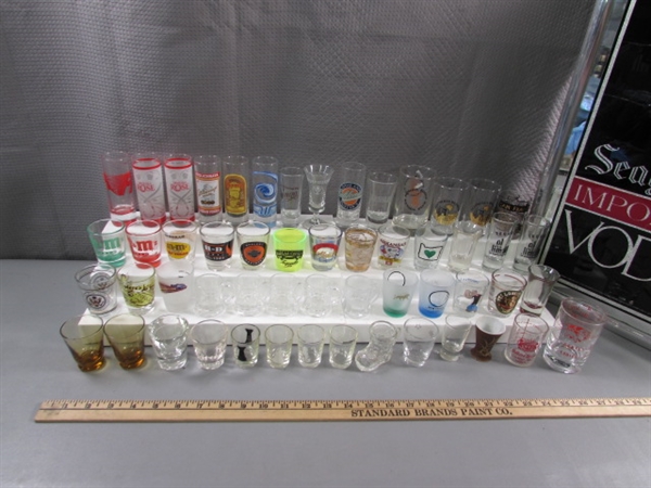 SEAGRAMS MIRROR/SIGN & SHOT GLASS COLLECTION