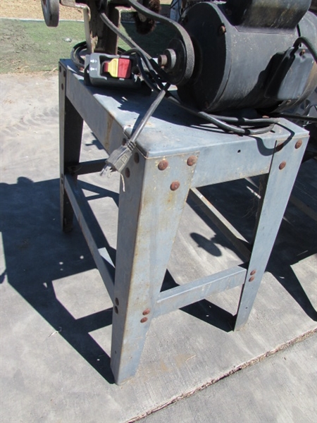 GRINDER W/MOTOR MOUNTED ON STAND