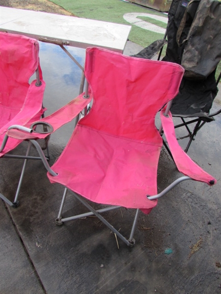 FOLDING CAMP CHAIRS & TABLE - NEED CLEANING