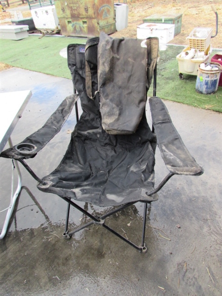 FOLDING CAMP CHAIRS & TABLE - NEED CLEANING