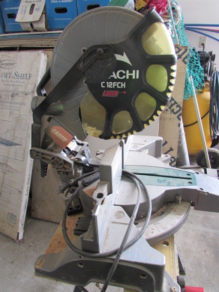 HITACHI 12 COMPOUND MITER SAW & SHOP VAC (DUST COLLECTOR)