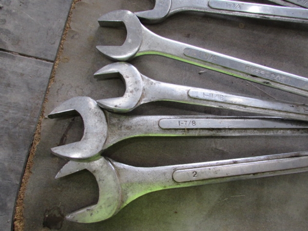 1.5 - 2 COMBINATION WRENCHES