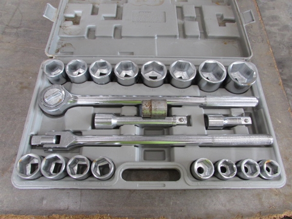 21 PC 3/4 SQUARE DRIVE SOCKET SET