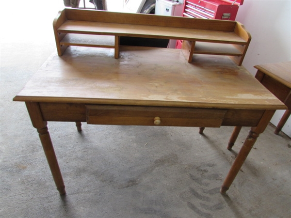 PAIR OF WOODEN DESKS W/KEYBOARD DRAWERS