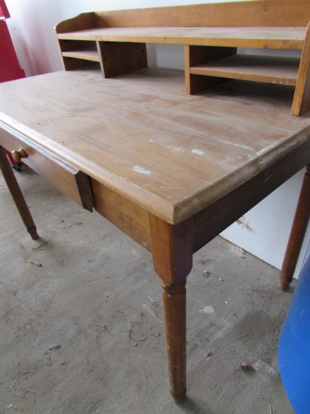 PAIR OF WOODEN DESKS W/KEYBOARD DRAWERS