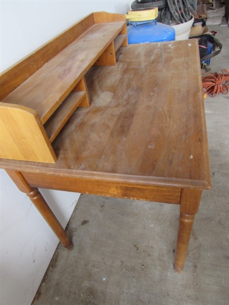 PAIR OF WOODEN DESKS W/KEYBOARD DRAWERS