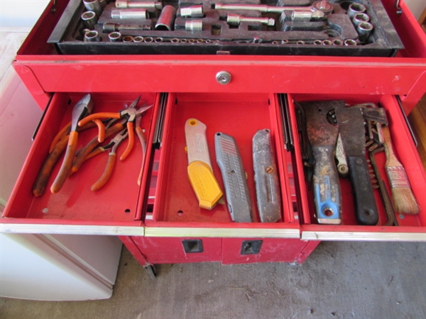 SMALL 2 PIECE TOOL CHEST W/TOOLS