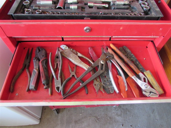 SMALL 2 PIECE TOOL CHEST W/TOOLS