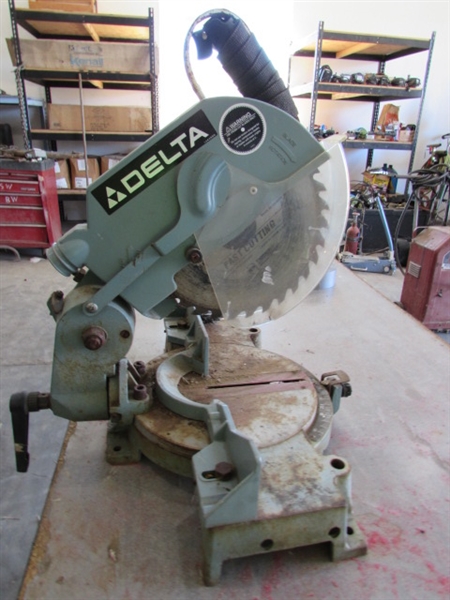 10 DELTA COMPOUND MITER SAW