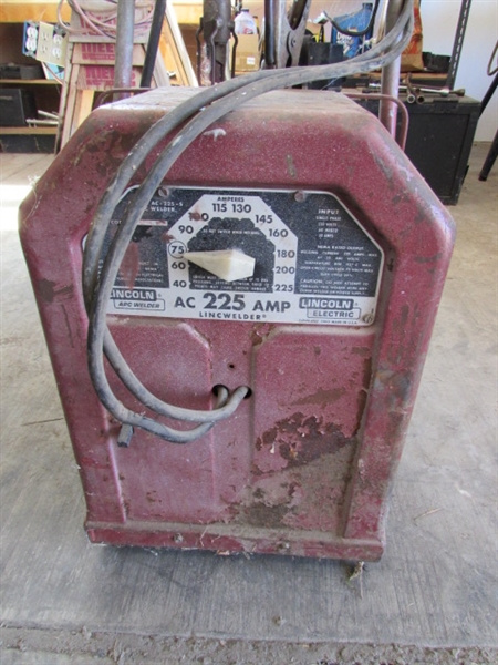 LINCOLN ARC WELDER