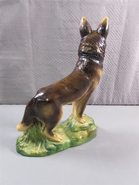 VINTAGE GERMAN SHEPHERD STATUE - PLASTER?