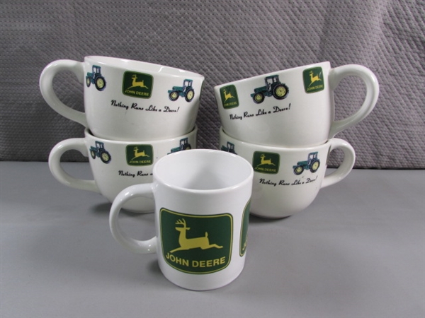 JOHN DEERE TRACTOR SOUP BOWLS & COFFEE MUG