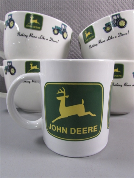 JOHN DEERE TRACTOR SOUP BOWLS & COFFEE MUG