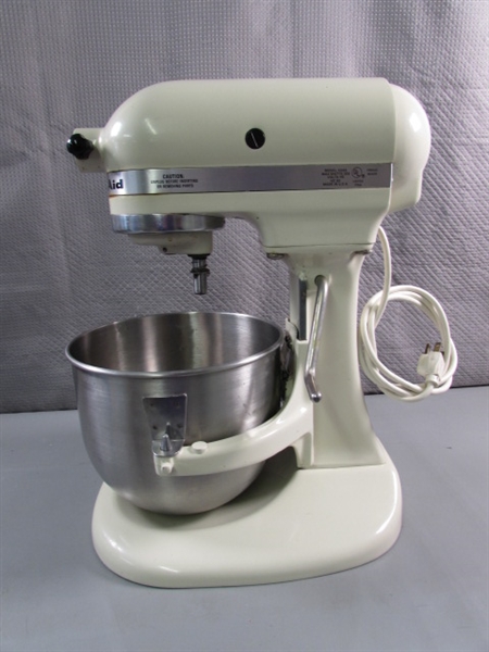 VINTAGE K5SS KITCHENAID MIXER