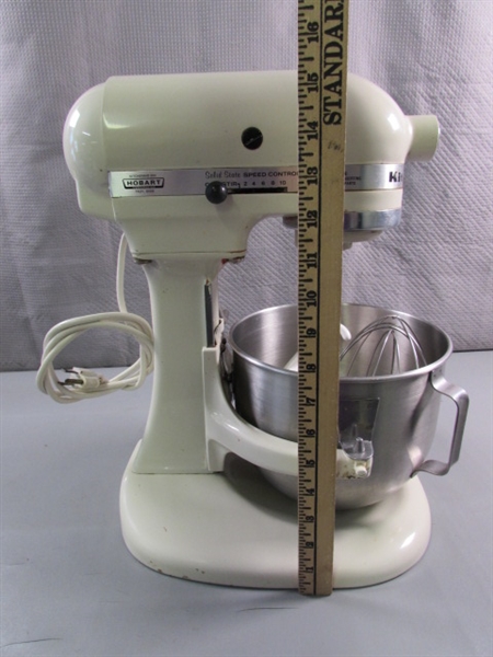 VINTAGE K5SS KITCHENAID MIXER