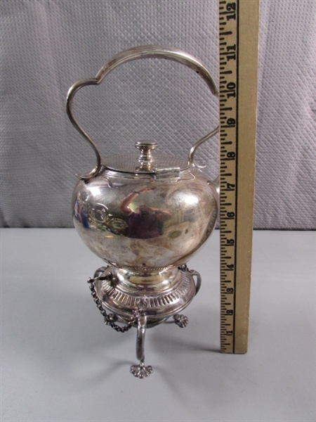 VINTAGE/ANTIQUE SILVERPLATE TEA KETTLE ON WARMING STAND