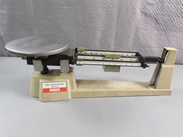 OHAUS TRIPLE BEAM BALANCE SCALE