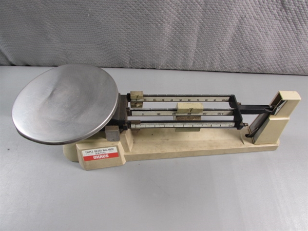 OHAUS TRIPLE BEAM BALANCE SCALE