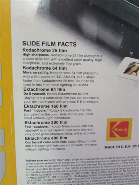 KODAK CAROUSEL SLIDE PROJECTOR 5600