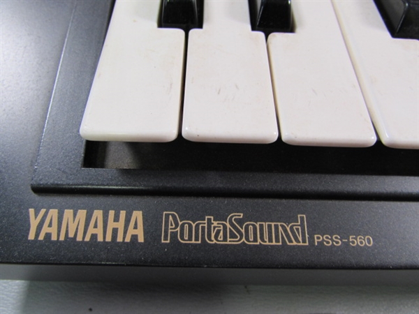 YAMAHA PORTASOUND KEYBOARD W/STAND & CASE