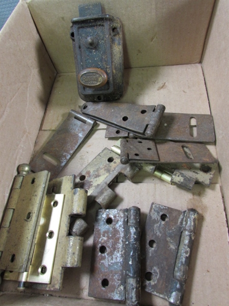 BOX OF LARGE HINGES, LATCHES, ETC.