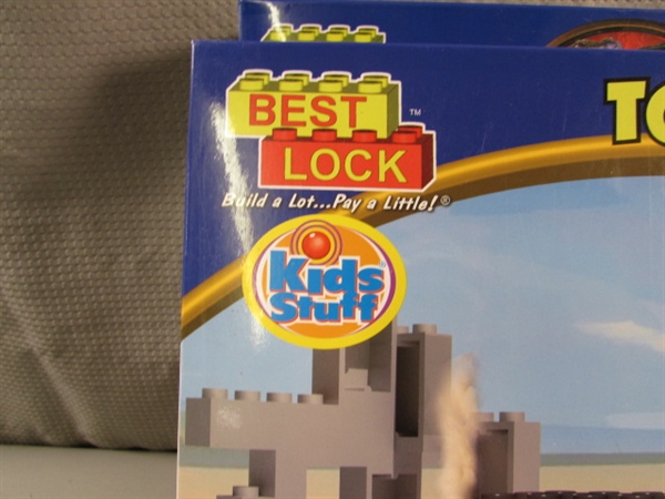 2 NEW BEST LOCK CONSTRUCTION TOYS