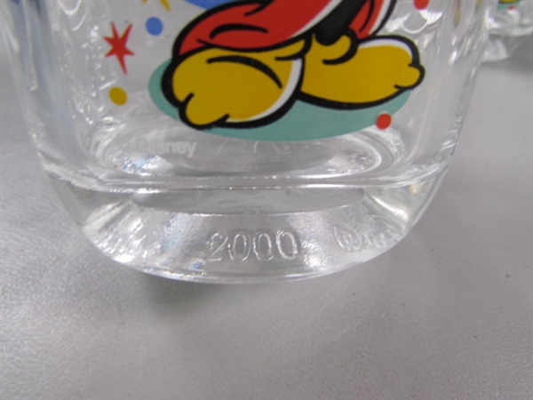 16 WALT DISNEY/MICKEY MOUSE COLLECTIBLE GLASSES