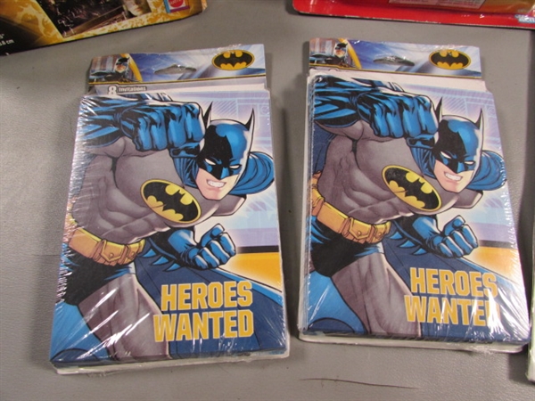 COLLECTION OF BATMAN, BATMAN & ROBIN TOYS & MORE - MOST ARE NEW