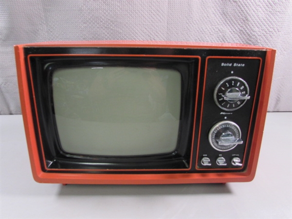 VINTAGE RED KMART TV FOR PARTS OR REPAIR