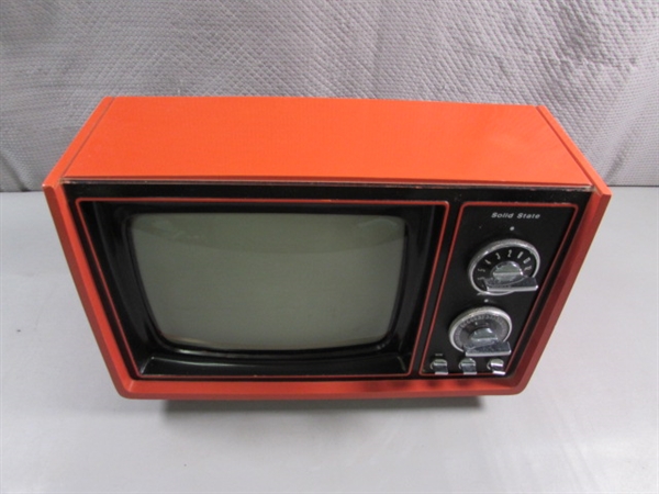 VINTAGE RED KMART TV FOR PARTS OR REPAIR