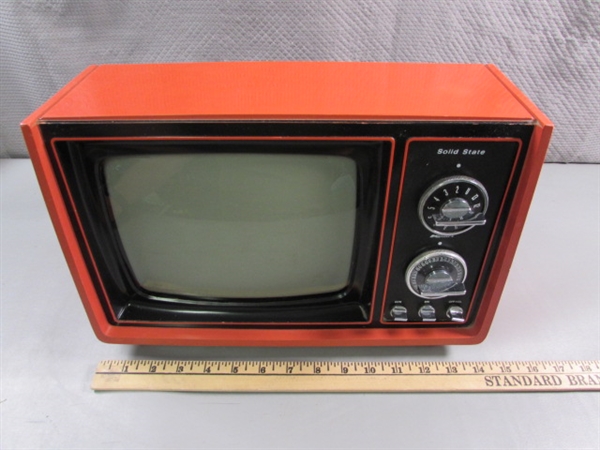 VINTAGE RED KMART TV FOR PARTS OR REPAIR