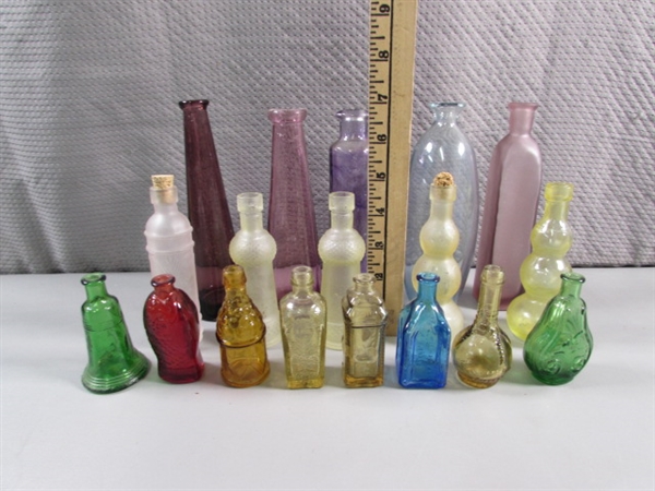 COLLECTION OF SMALL COLORED GLASS BOTTLES