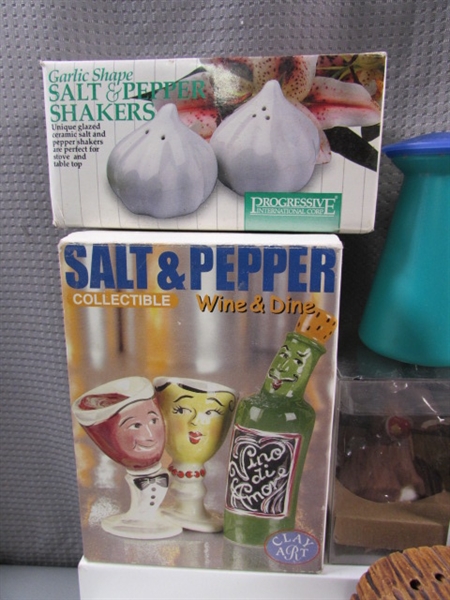 LARGE COLLECTION OF SALT & PEPPER SHAKERS - MANY ARE NEW