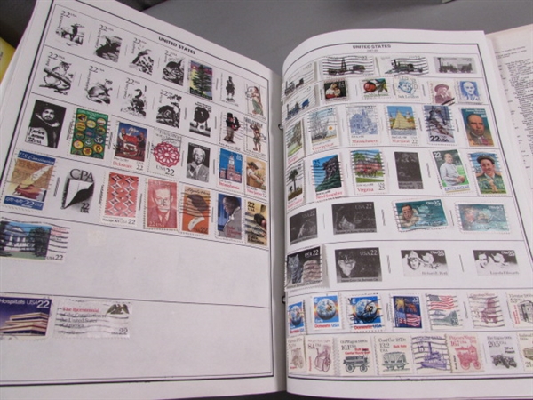 TRAVELER POSTAGE STAMP ALBUM & LOOSE US & FOREIGN STAMPS