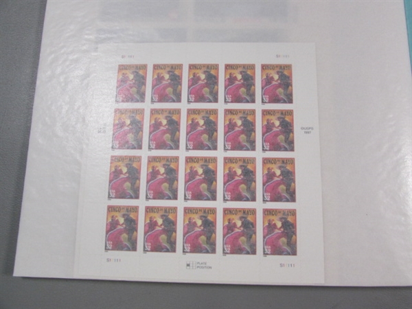 G&K MINT SHEET FILE FOR POSTAGE STAMPS W/STAMPS