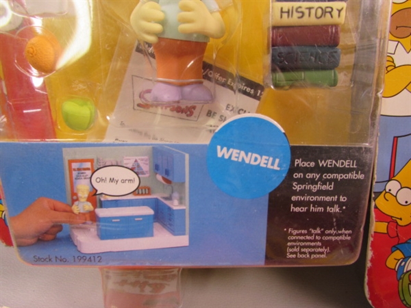 WORLD OF SPRINGFIELD SIMPSONS FIGURINES - NEW