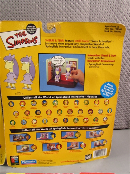 WORLD OF SPRINGFIELD SIMPSONS FIGURINES - NEW