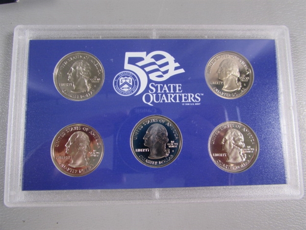 2001 UNITED STATES MINT PROOF SET & STATE QUARTERS