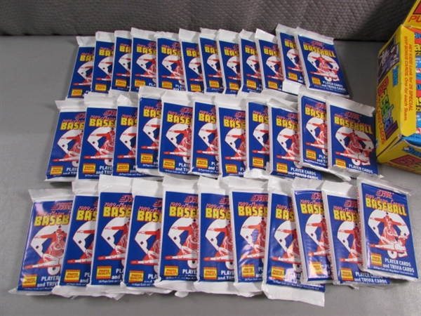 1989 SCORE MLB BASEBALL CARD PACKS & FULL BOX OF 1989 DONRUSS CARD PACKS - NEW