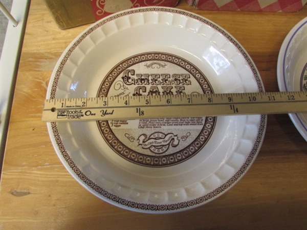 DECORATIVE PIE PLATES & VINTAGE COOKBOOKS