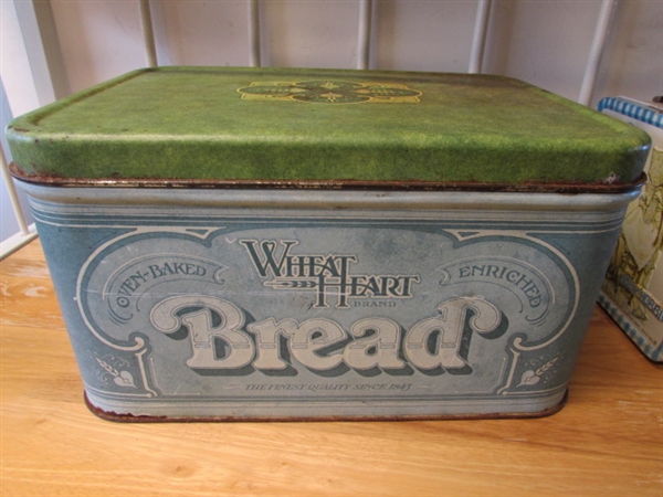 VINTAGE HOLLY HOBBIE LUNCHBOX, TIN BREADBOX & WALL HANGING