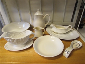 WHITE STONEWARE COLLECTION