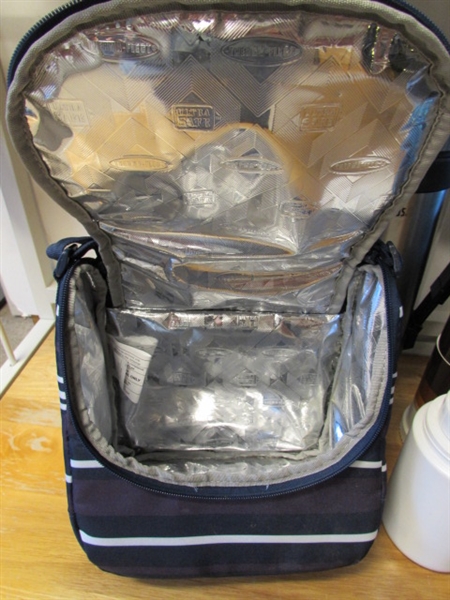 INSULATED LUNCH BAGS & THERMOSeS