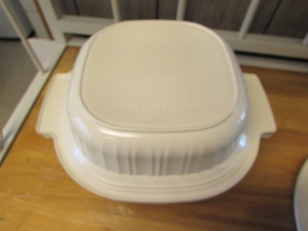 RUBBERMAID MICROWAVE COOKWARE